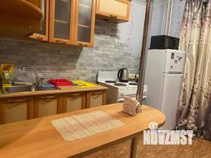 1-к квартира, посуточно, 37м2, 9/10 этаж