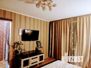 1-к квартира, посуточно, 35м2, 8/10 этаж