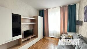 Студия квартира, посуточно, 28м2, 14/19 этаж