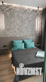 2-к квартира, посуточно, 39м2, 23/25 этаж