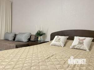 Студия квартира, посуточно, 30м2, 18/25 этаж