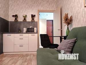 1-к квартира, посуточно, 40м2, 4/25 этаж