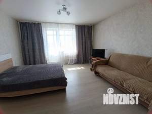 1-к квартира, посуточно, 42м2, 3/10 этаж