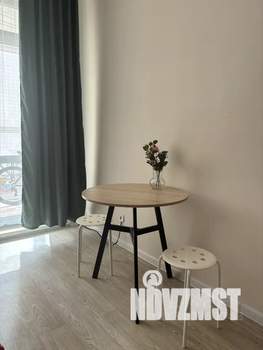 Студия квартира, посуточно, 25м2, 2/17 этаж