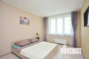 1-к квартира, посуточно, 42м2, 8/27 этаж