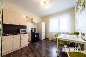 1-к квартира, посуточно, 43м2, 1/1 этаж