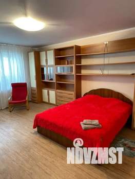 1-к квартира, посуточно, 36м2, 3/4 этаж