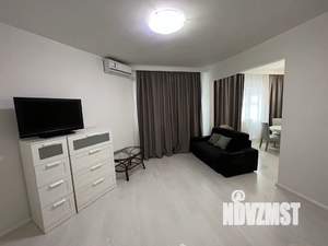 1-к квартира, посуточно, 32м2, 8/12 этаж