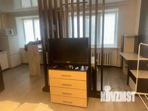 Студия квартира, посуточно, 36м2, 1/5 этаж