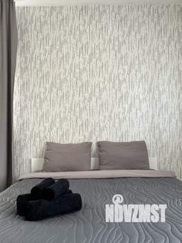 1-к квартира, посуточно, 47м2, 9/25 этаж