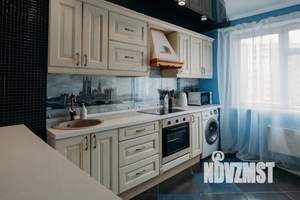 3-к квартира, посуточно, 82м2, 1/1 этаж