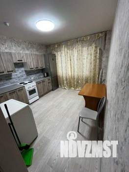 1-к квартира, на длительный срок, 40м2, 1/19 этаж