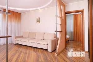 2-к квартира, посуточно, 53м2, 1/1 этаж