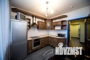 2-к квартира, посуточно, 75м2, 9/10 этаж