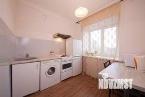 1-к квартира, посуточно, 37м2, 1/1 этаж