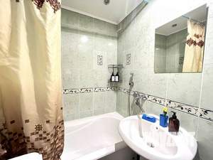 2-к квартира, посуточно, 55м2, 1/1 этаж