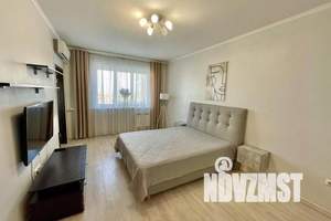 1-к квартира, посуточно, 44м2, 2/8 этаж