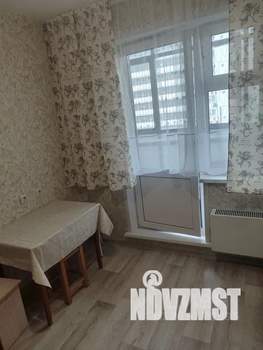 1-к квартира, посуточно, 40м2, 8/17 этаж