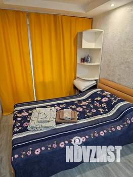 Студия квартира, посуточно, 15м2, 1/9 этаж