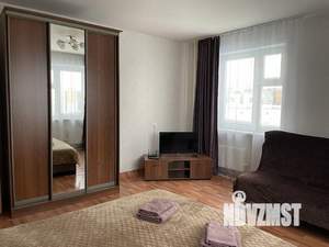 1-к квартира, посуточно, 42м2, 1/1 этаж