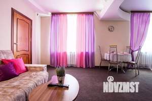 1-к квартира, посуточно, 66м2, 1/1 этаж