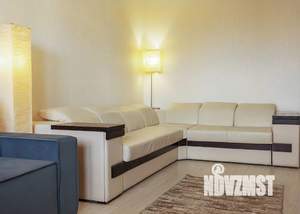 2-к квартира, посуточно, 50м2, 24/24 этаж