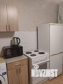 1-к квартира, посуточно, 44м2, 6/10 этаж