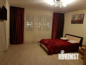 1-к квартира, посуточно, 50м2, 1/1 этаж