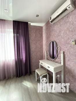 Студия квартира, посуточно, 40м2, 5/10 этаж