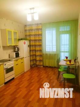 1-к квартира, посуточно, 43м2, 19/25 этаж