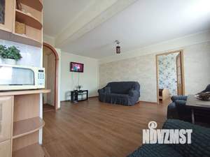 2-к квартира, посуточно, 42м2, 5/5 этаж