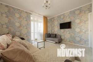 2-к квартира, посуточно, 56м2, 3/25 этаж