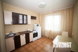 1-к квартира, посуточно, 36м2, 9/10 этаж