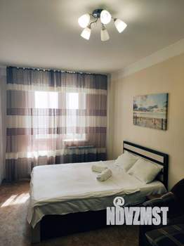 1-к квартира, посуточно, 38м2, 13/16 этаж