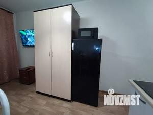 Студия квартира, посуточно, 14м2, 1/5 этаж