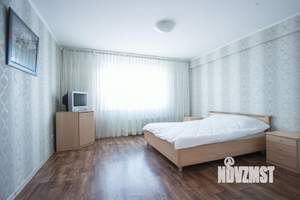 2-к квартира, посуточно, 57м2, 1/1 этаж