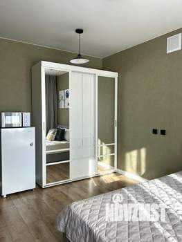 Студия квартира, посуточно, 40м2, 10/17 этаж