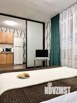 Студия квартира, посуточно, 30м2, 6/24 этаж