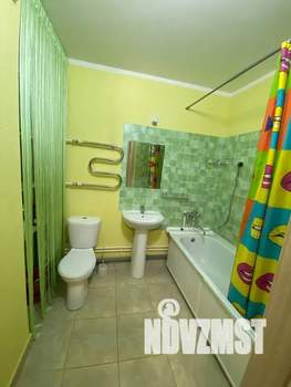 1-к квартира, посуточно, 38м2, 4/12 этаж