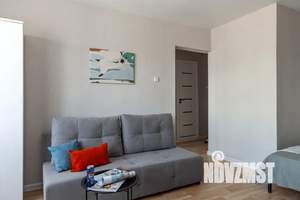 1-к квартира, посуточно, 32м2, 2/10 этаж