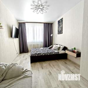 1-к квартира, посуточно, 36м2, 1/1 этаж