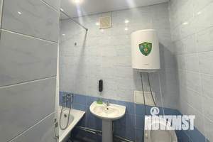 1-к квартира, посуточно, 38м2, 2/10 этаж