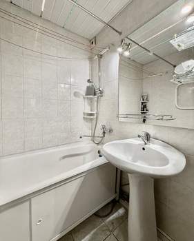 3-к квартира, на длительный срок, 64м2, 3/12 этаж