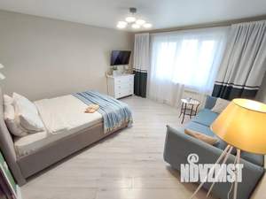 1-к квартира, посуточно, 48м2, 6/10 этаж