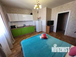 Студия квартира, посуточно, 28м2, 13/14 этаж