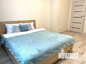 1-к квартира, посуточно, 35м2, 4/25 этаж