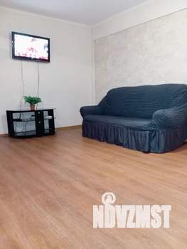 1-к квартира, посуточно, 42м2, 5/5 этаж