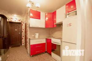 Студия квартира, посуточно, 28м2, 7/10 этаж