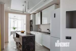 3-к квартира, посуточно, 83м2, 13/22 этаж