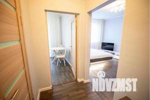 1-к квартира, посуточно, 38м2, 4/16 этаж